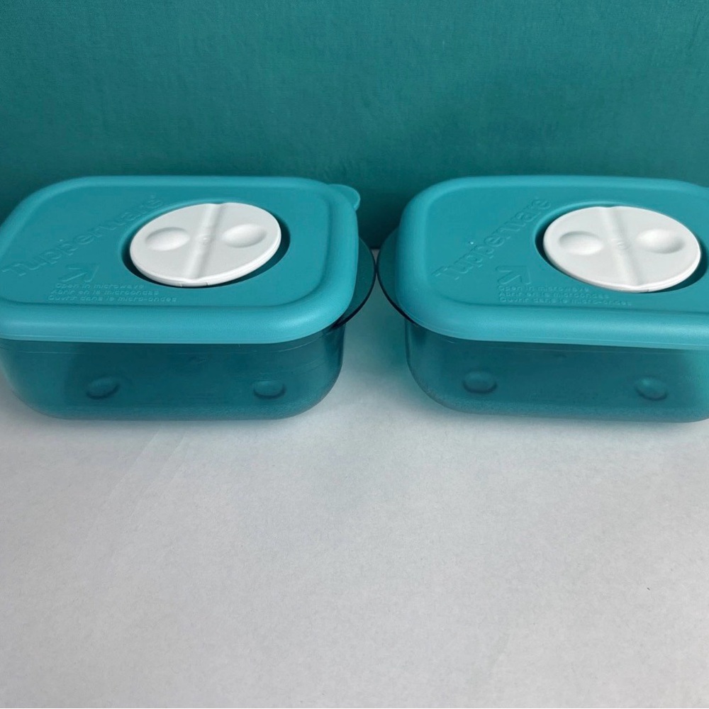 Tupperware  Rock N Serve Small 1 Cup /260ml Peacock Blue Rare New Set Of 2 New